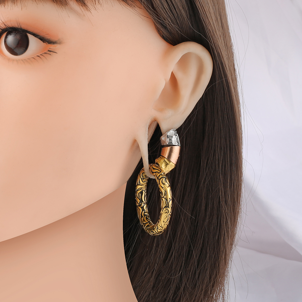 Giga 1/2Pcs Hammered Ear Weigh - Body Jewelry Hangers review and price